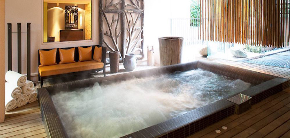 les etangs de corot spa caudalie jacuzzi